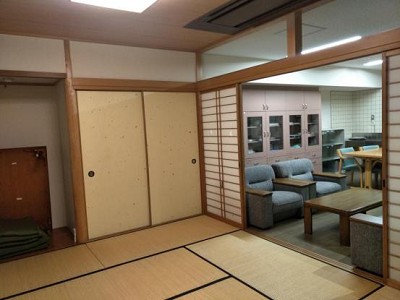 护士是给人幸福的职业(看�は人に幸せな仕事だ)