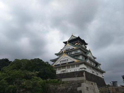护士是给人幸福的职业(看�は人に幸せな仕事だ)