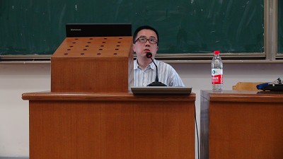 趣博新生入学教育系列活动之充分利用学校资源